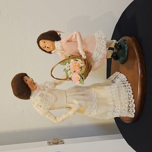 Byers' Choice Ltd "Mother's Day" Dolls